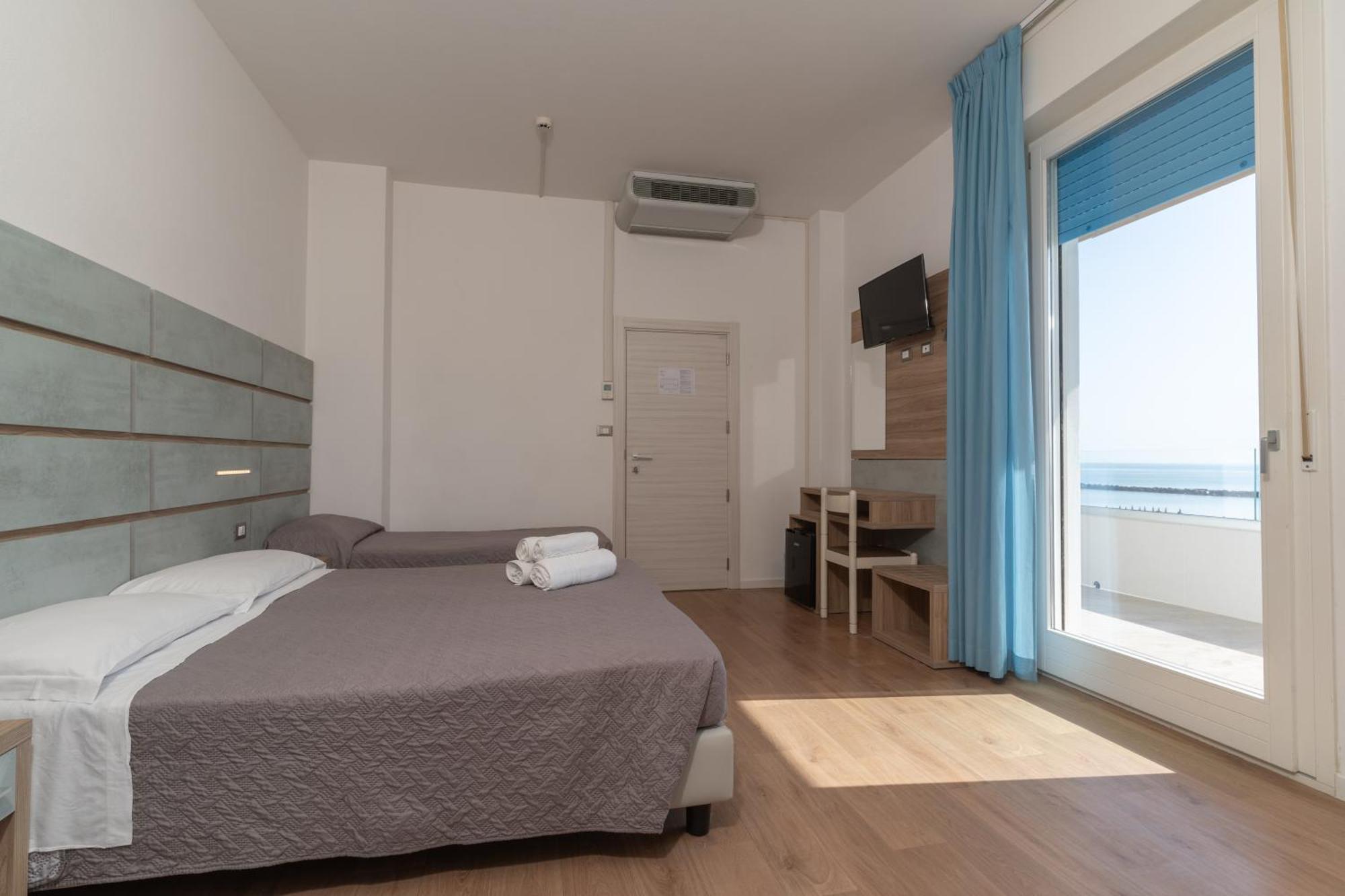 Deluxe Double Room Sea View